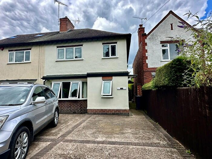 3 Bedroom Semi-Detached House To Rent In Hicklings Lane, Stapleford, NG9