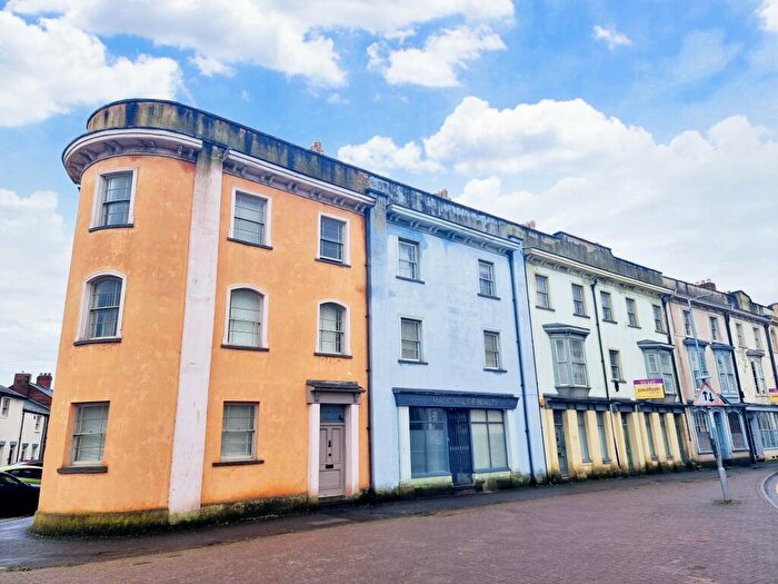 1 Bedroom Flat To Rent In Europa House, Lower Dock Street, Newport, NP20