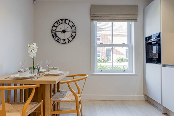 3 Bedroom End Of Terrace House For Sale In Manningtree Park, Mistley, Manningtree, CO11