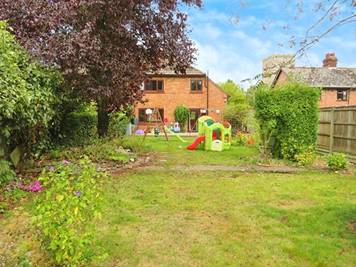 3 Bedroom Semi-Detached House For Sale In Church View, Gooderstone, King's Lynn, PE33