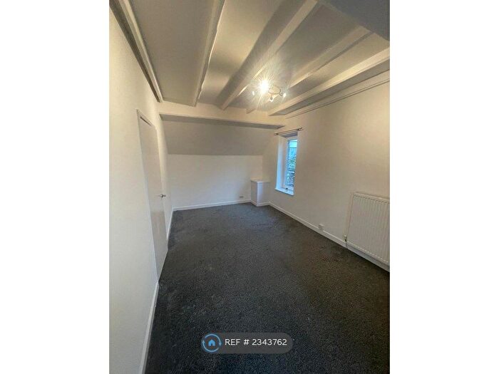 Studio To Rent In Bennett Road, Manchester, M8