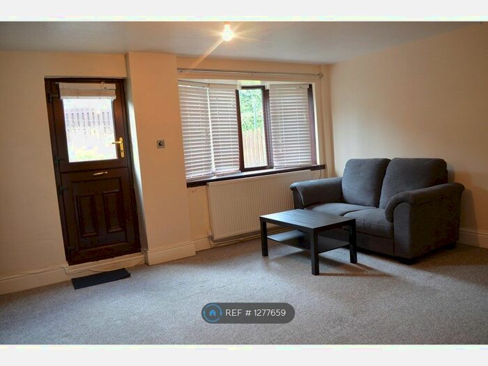 3 Bedroom Semi-Detached House To Rent In Skye Edge Avenue, Sheffield S2