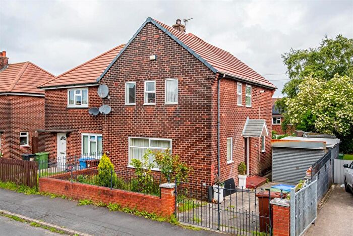 3 Bedroom Semi-Detached House For Sale In Derwent Road, Chorley, PR7