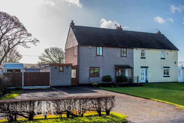 3 Bedroom Semi-Detached House For Sale In Cuerdale Lane, Samlesbury, Preston, PR5