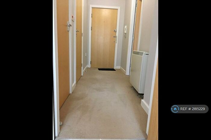 1 Bedroom Flat To Rent In Dychurch Lane, Northampton, NN1