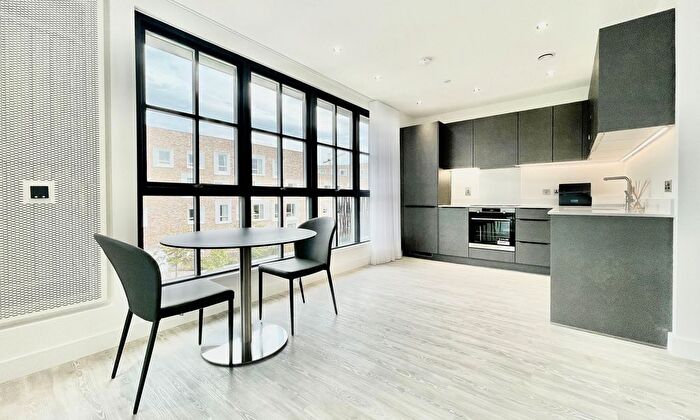 1 Bedroom Flat To Rent In Turing Way, Cambridge, CB3