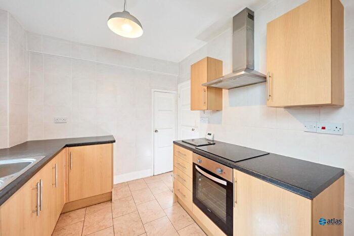 1 Bedroom Flat For Sale In Allerton Road, Allerton, L18