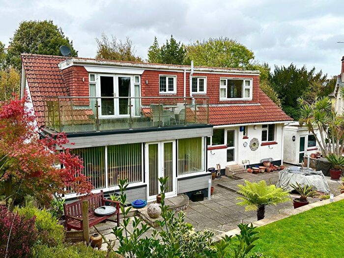 5 Bedroom Bungalow For Sale In Huxtable Hill, Torquay, TQ2