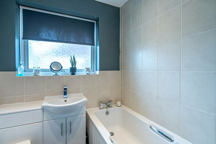 2 Bedroom Semi-Detached Bungalow For Sale In Abbottsbury, Pagham, Bognor Regis, PO21