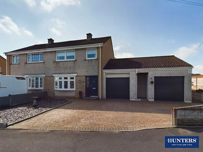 3 Bedroom Semi-Detached House For Sale In Sarkfoot Road, Gretna, DG16