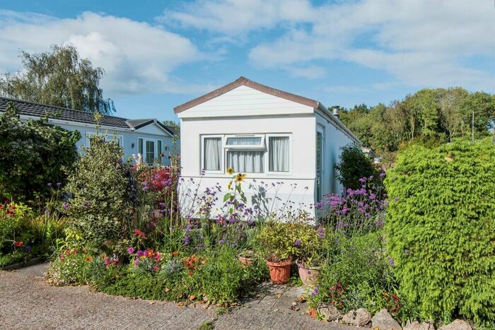 2 Bedroom Park Home For Sale In Allington Lane, West End, Southampton, SO30