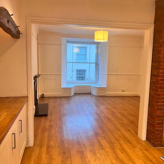 3 Bedroom Maisonette To Rent In High Street, Ilfracombe, EX34