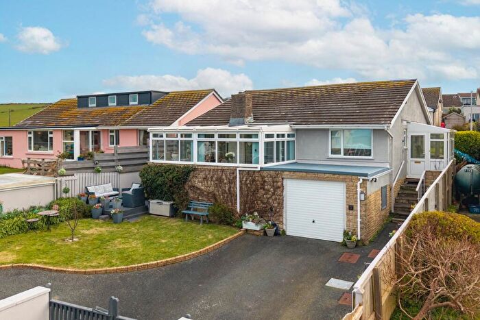 3 Bedroom Detached Bungalow For Sale In Atlantic Drive, Broad Haven, Haverfordwest, SA62