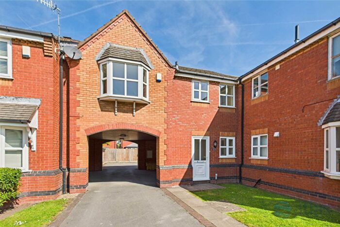 2 Bedroom Flat To Rent In Granary Way, Brunswick Dock, L3