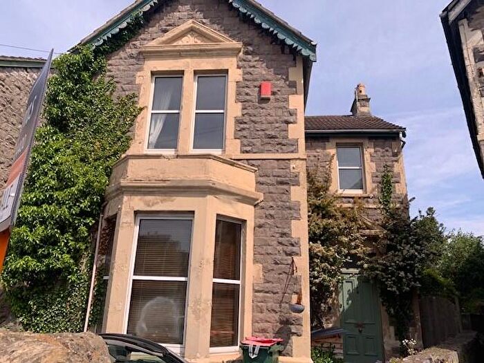 1 Bedroom Detached House To Rent In Stafford Road, Weston-Super-Mare, Somerset, BS23