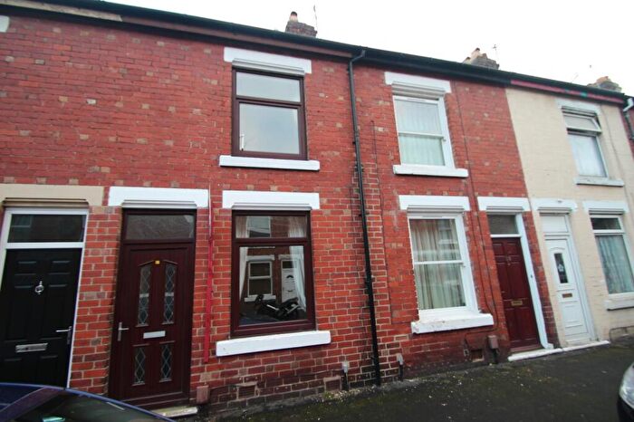3 Bedroom House To Rent In Avenue Grove, Harrogate, North Yorkshire, Uk, HG2
