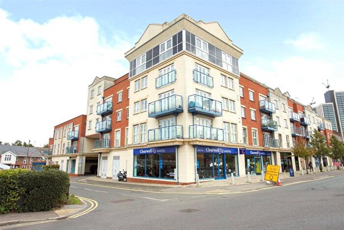 2 Bedroom Apartment To Rent In Woking, Surrey, GU21