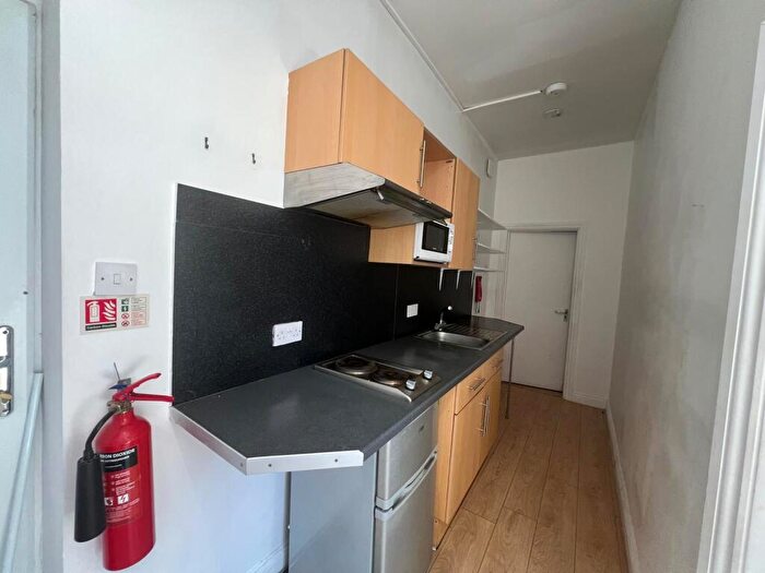 2 Bedroom Flat To Rent In Brighton Street, Coventry, CV2