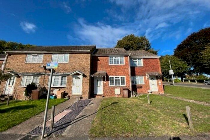 2 Bedroom Terraced House To Rent In Cressey Court, Chatham, ME4