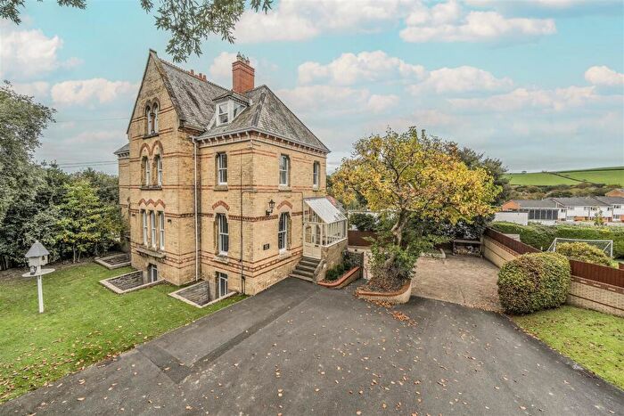 9 Bedroom Detached House For Sale In Bellaire, Barnstaple, EX31