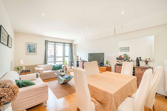 2 Bedroom Flat To Rent In Guildhouse Street, London, SW1V