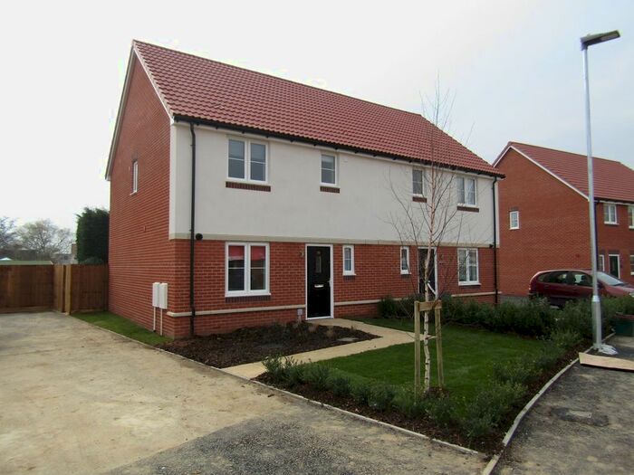 3 Bedroom Semi-Detached House To Rent In Barley Road, Kirby Cross, Frinton-On-Sea, CO13