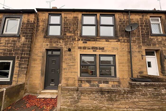 3 Bedroom Terraced House To Rent In Halifax Road, Cullingworth, Bradford, BD13