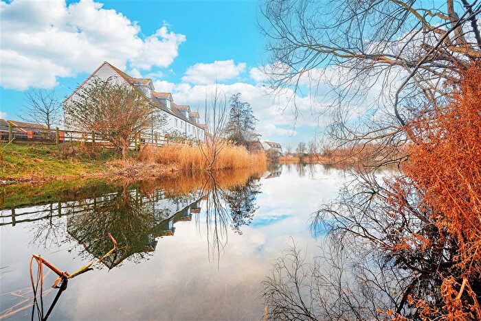 4 Bedroom Terraced House For Sale In Ellingham View, Dartford, Kent, DA1