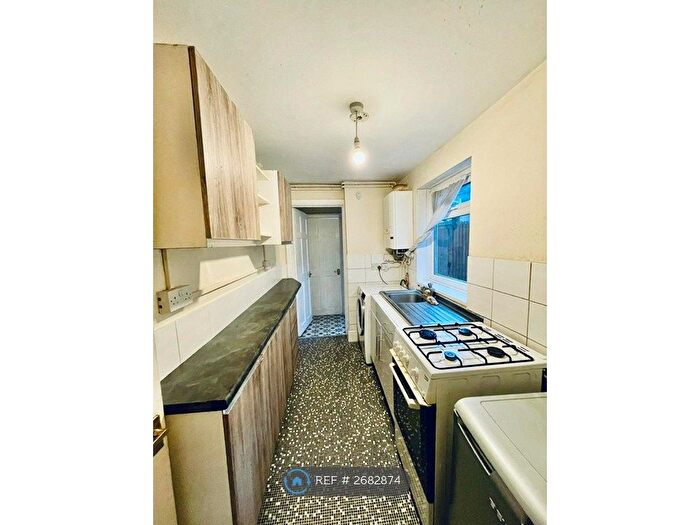 4 Bedroom Terraced House To Rent In Granville St, Loughborough, LE11
