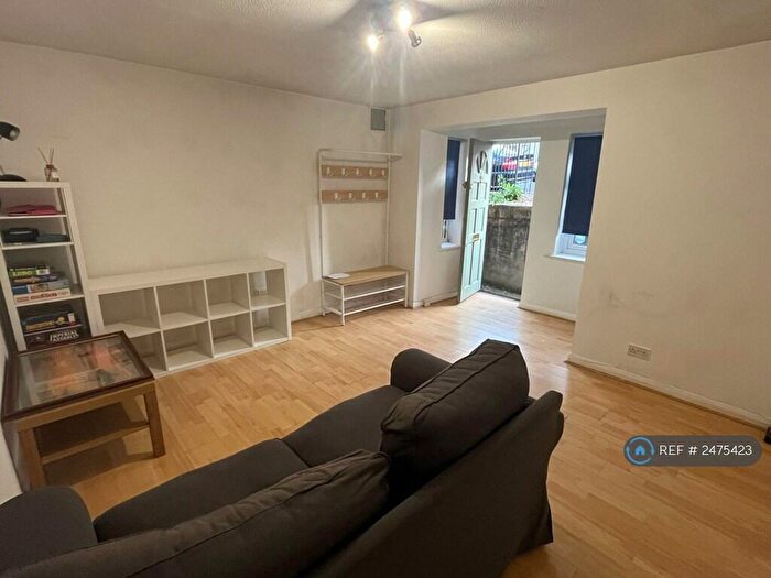 1 Bedroom Flat To Rent In West Norwood, London, SE27