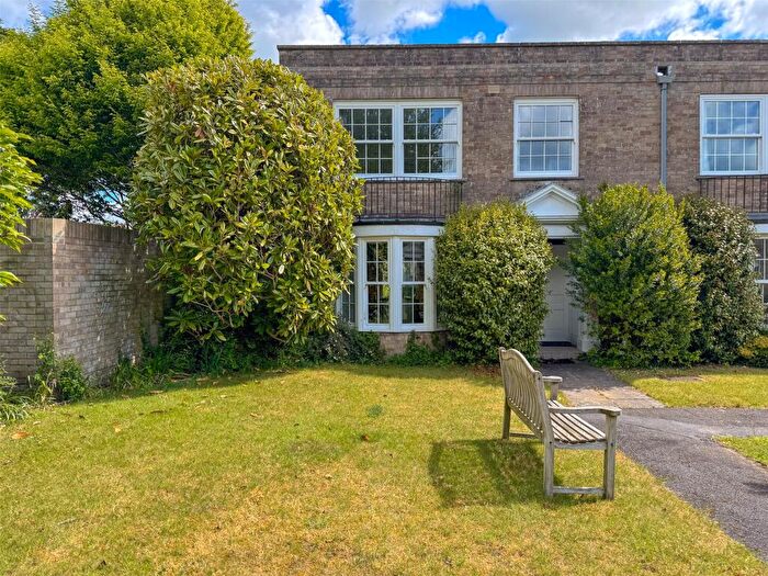 4 Bedroom Terraced House For Sale In Courtenay Place, Lymington, Hampshire, SO41
