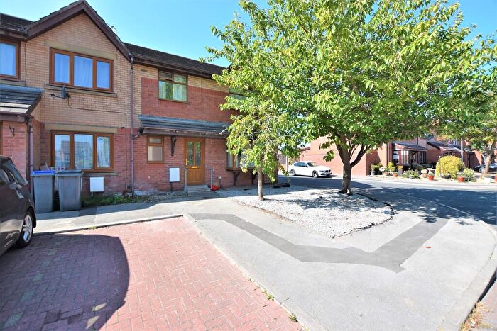 4 Bedroom End Of Terrace House To Rent In Catterall Close, Blackpool, FY1