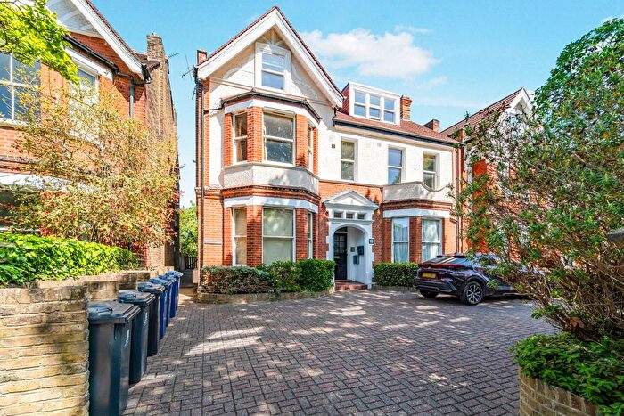1 Bedroom Flat To Rent In Woodville Gardens, London, W5