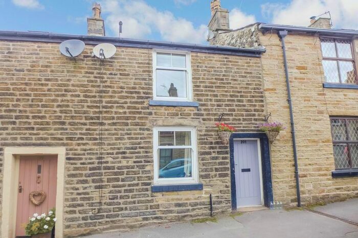 2 Bedroom Cottage To Rent In Bolton Road, Edgworth, Bolton BL7