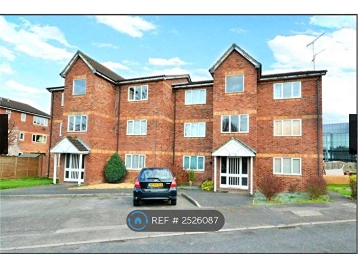 1 Bedroom Flat To Rent In Simmonds Close, Bracknell, RG42