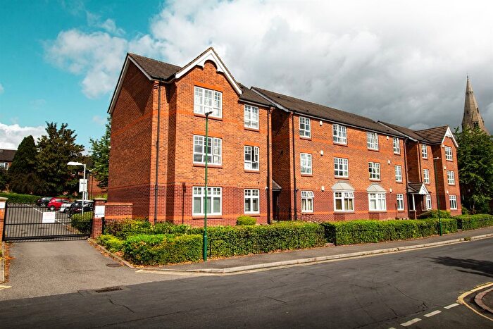 2 Bedroom Flat To Rent In Cleeves Court, Nottingham, NG7
