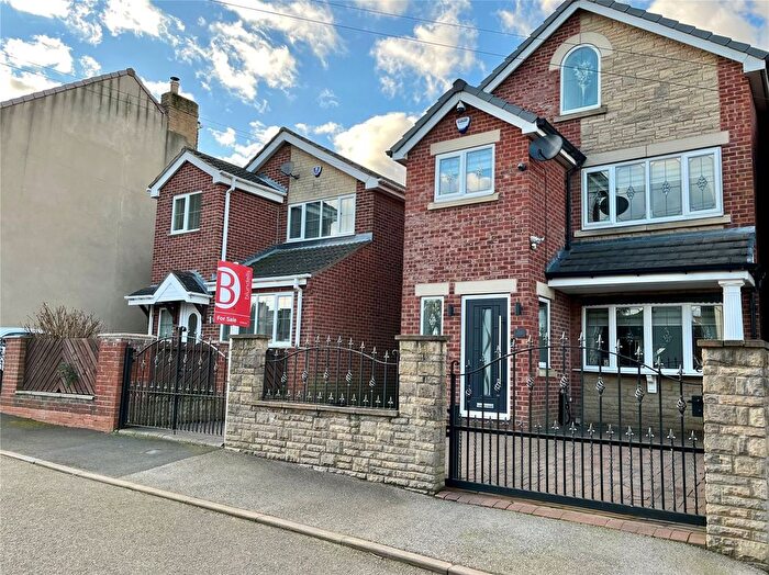 3 Bedroom Detached House For Sale In Fenton Street, Eckington, Sheffield, Derbyshire, S21