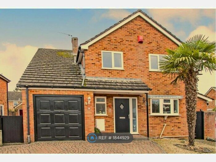 4 Bedroom Detached House To Rent In Reeves Orchard, Sturminster Marshall, Wimborne, BH21
