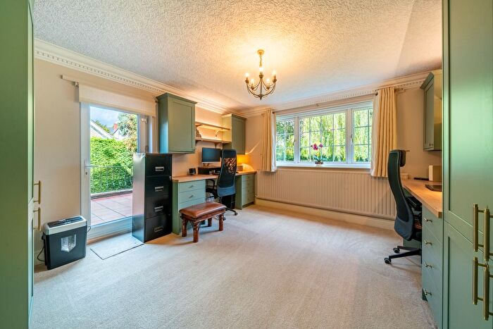4 Bedroom Detached House For Sale In Richmond Drive, Mapperley Park, NG3