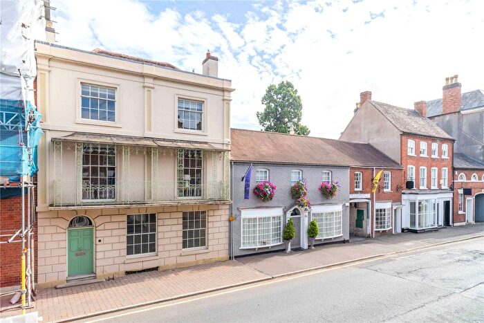 5 Bedroom Terraced House For Sale In Bridge Street, Pershore, Worcestershire, WR10