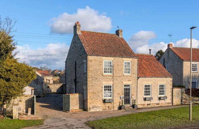 3 Bedroom Detached House For Sale In Keld Head, Pickering, YO18