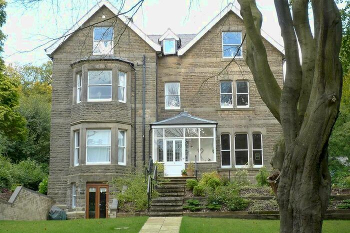 2 Bedroom Flat To Rent In Park Road, Buxton, SK17