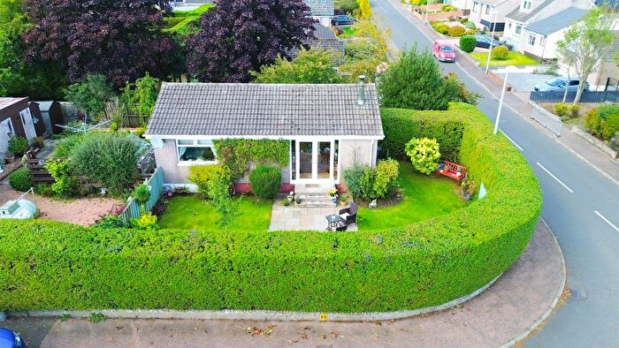 2 Bedroom Bungalow For Sale In Gagiebank, Wellbank, Dundee, DD5