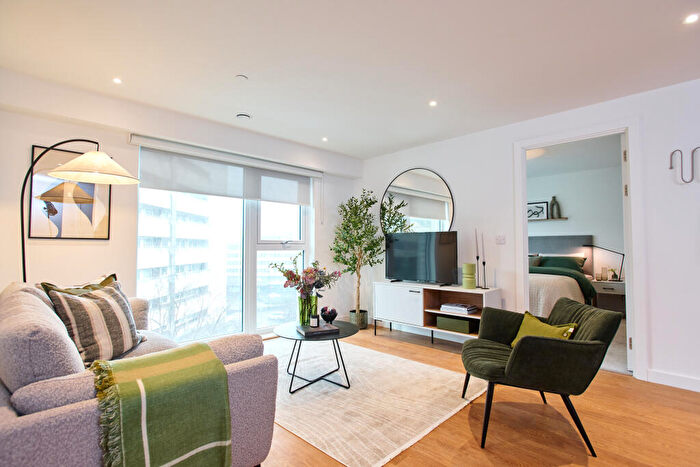 2 Bedroom Flat To Rent In Blucher Street, Birmingham, B1