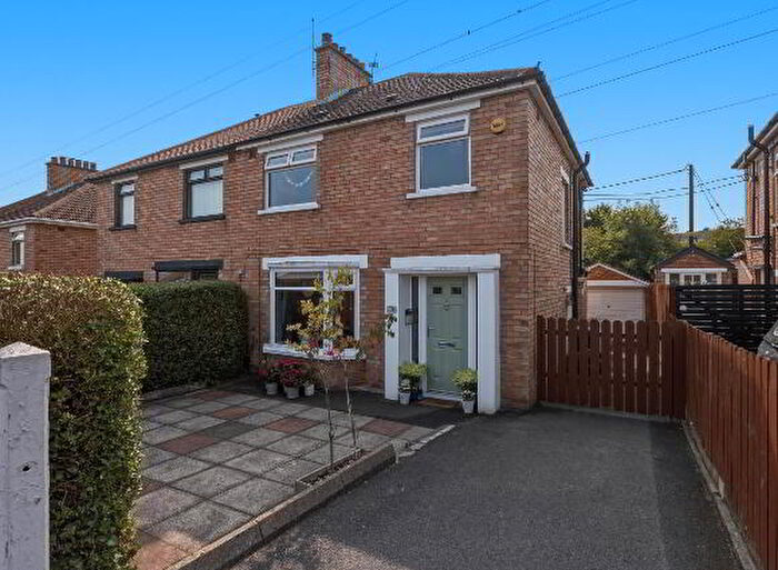 3 Bedroom Semi-Detached House For Sale In Lead Hill Park, Belfast, BT6