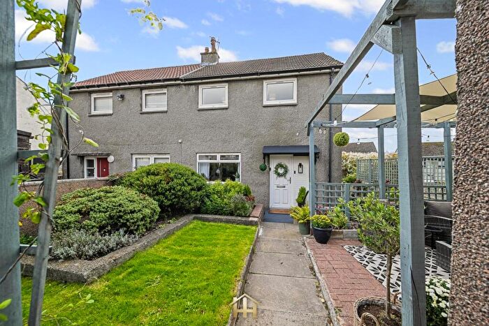 2 Bedroom Semi-Detached House For Sale In Brownhill Place, Dundee, DD2