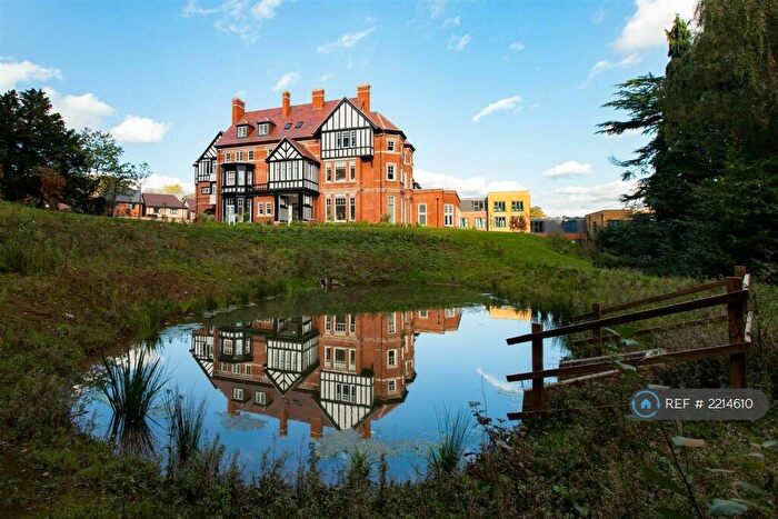 2 Bedroom Flat To Rent In Manor House, Northfield, Birmingham, B31