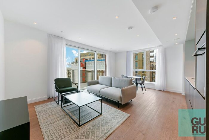 2 Bedroom Flat To Rent In Oval Village, London, SE11