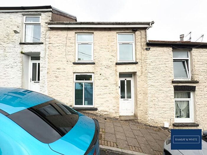 2 Bedroom Terraced House To Rent In John Street, Treherbert, Treorchy, CF42