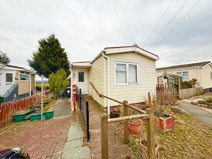 2 Bedroom Property To Rent In Home Farm Park Lee Green Lane, Nantwich, CW5